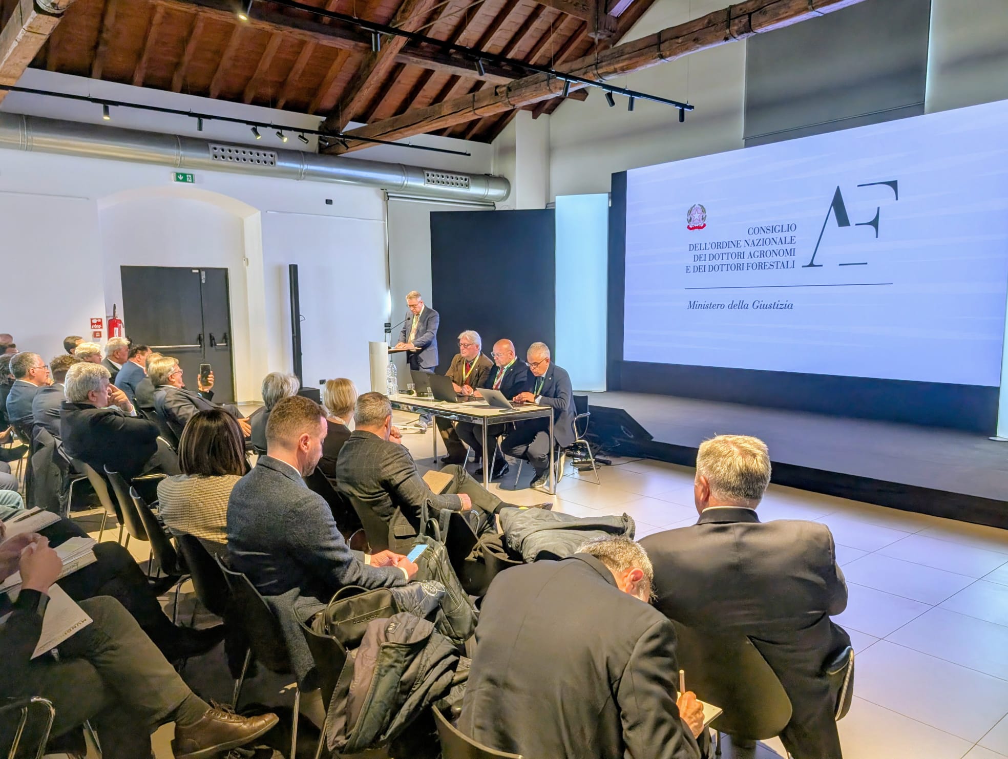 A Milano il confronto nazionale sulle sfide ambientali e produttive del futuro